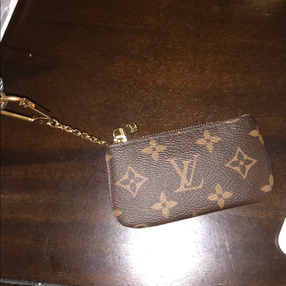 louis vuitton card holder keychain